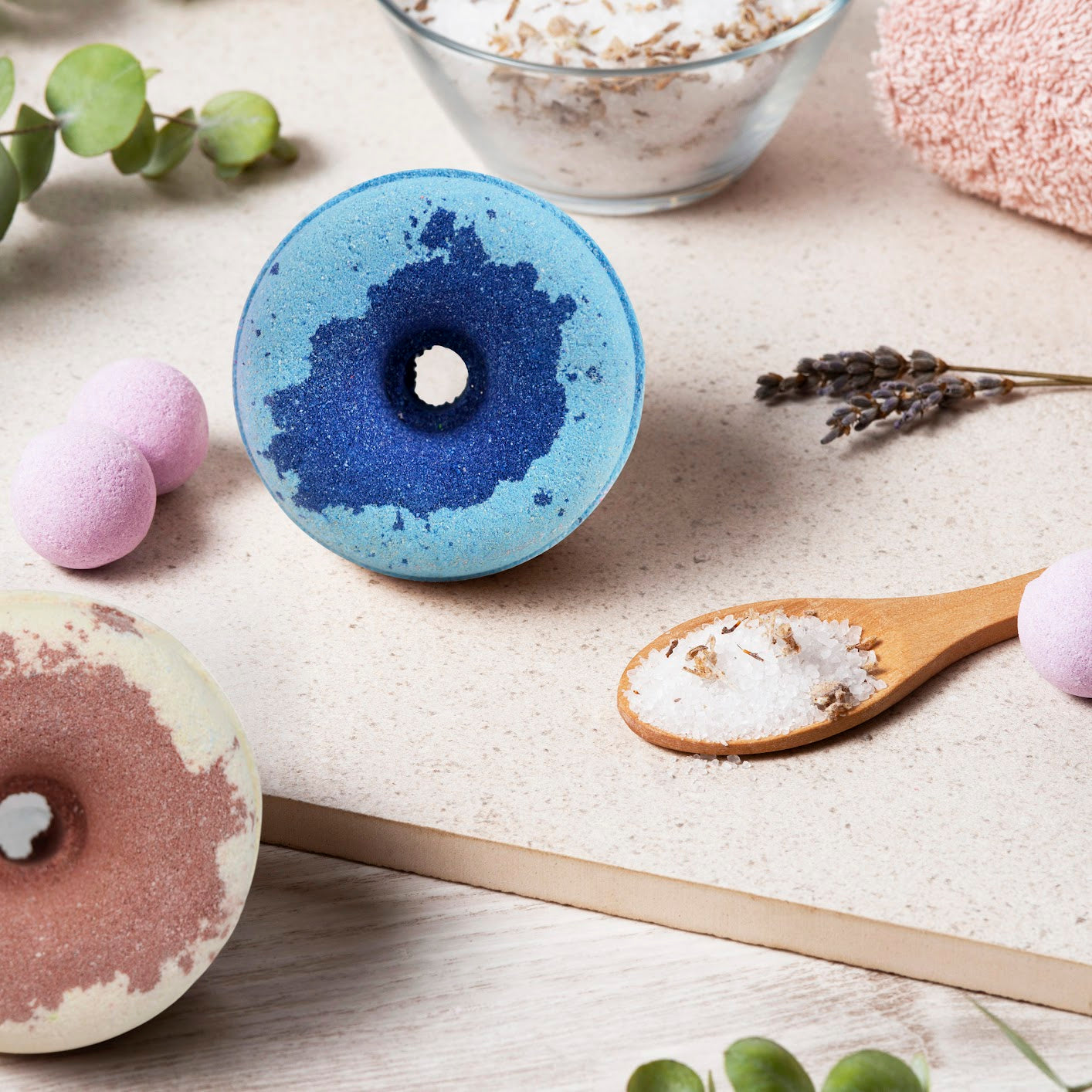 Double Shade Donut Bath Bomb