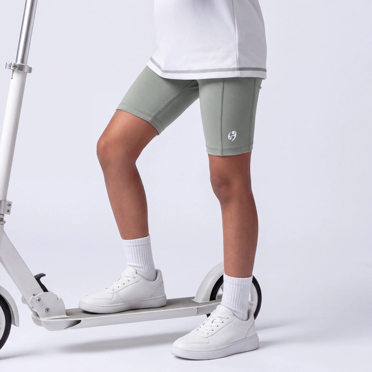 SPRNT Glide Shorts Sage Green