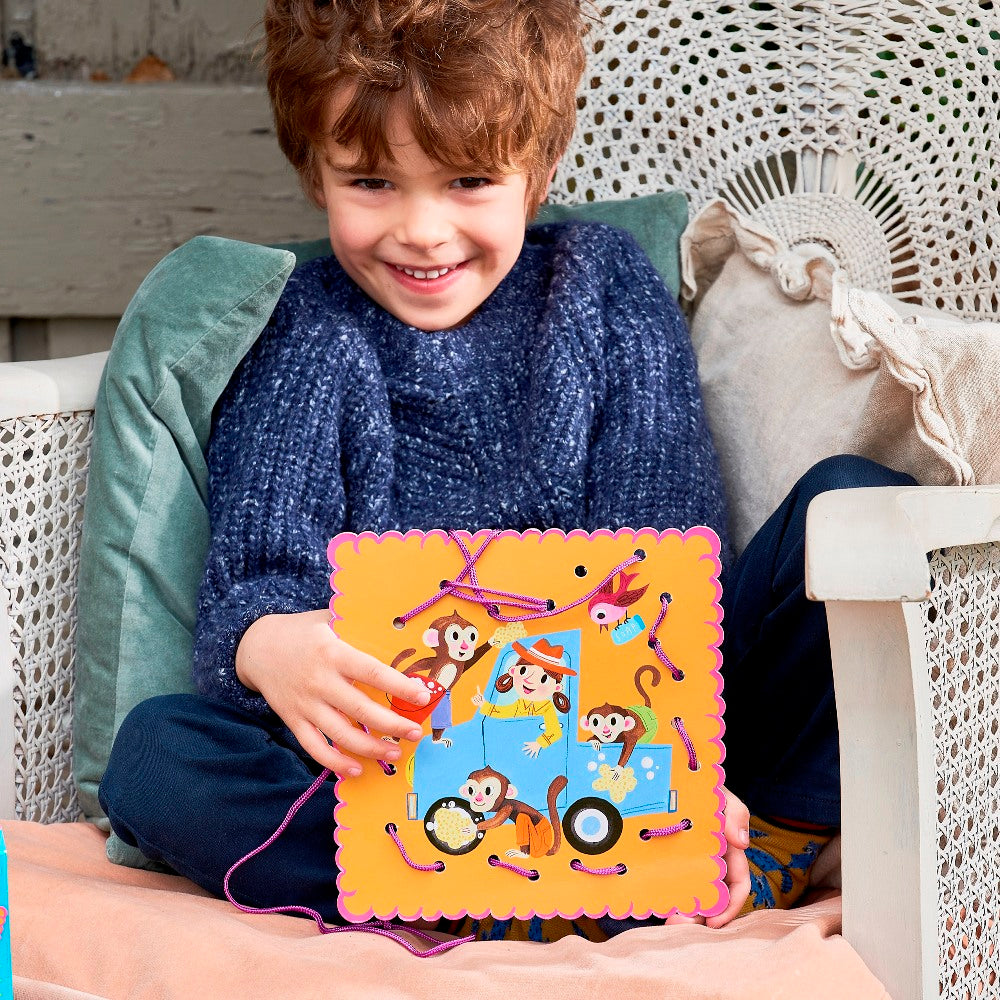 Good Deeds Lacing Cards